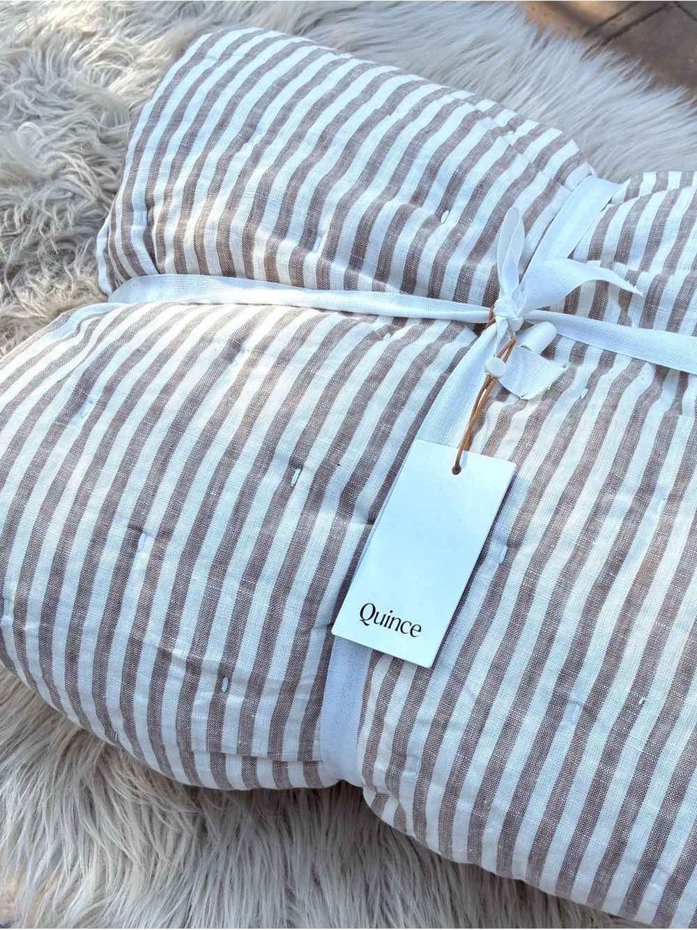 Quince NWOT European Linen Patterned Quilt Tan & White Twin Size